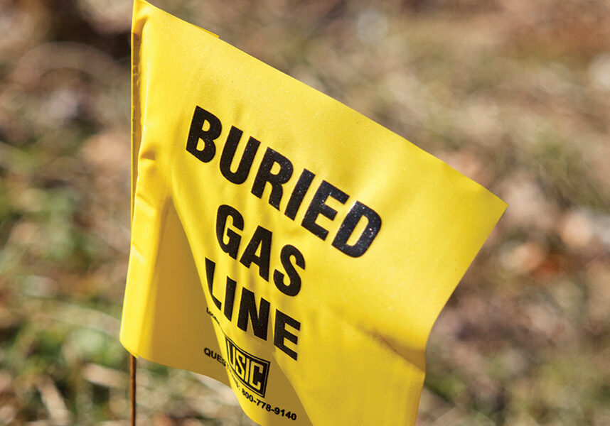 gas-sign-flag